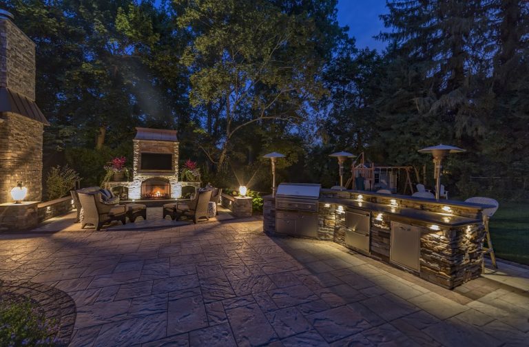 PATIO/UP-LIGHTING